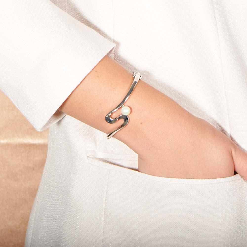 Pearl Ribbon Bangle Bangle Island by Koa Nani