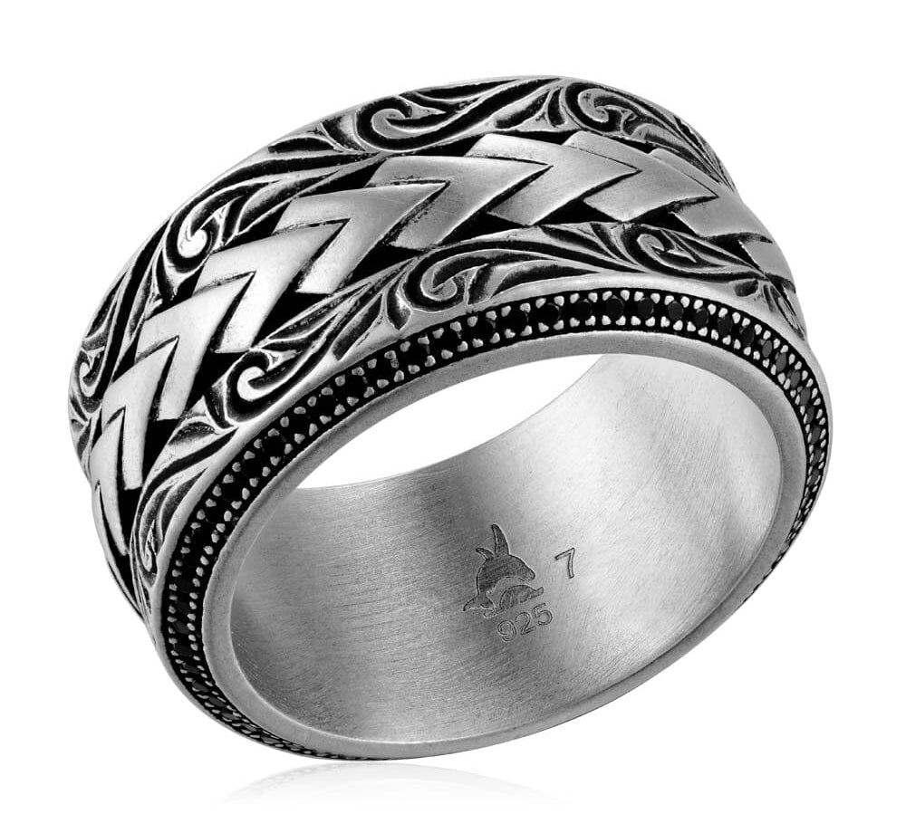 Nocturne Ring with Black Diamond Ring Island by Koa Nani 