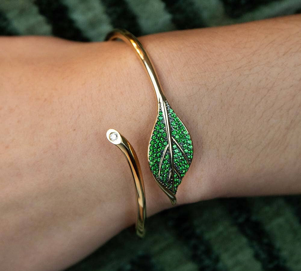 Tsavorite Maile Leaf Bangle Bangle Island by Koa Nani 