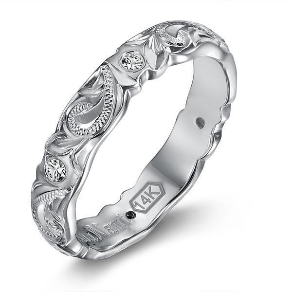 The picture shows a 4mm 14K white gold ring.