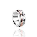 The picture shows a two-tone 925 sterling silver and 14K rose gold belted ring with hand-engravings.