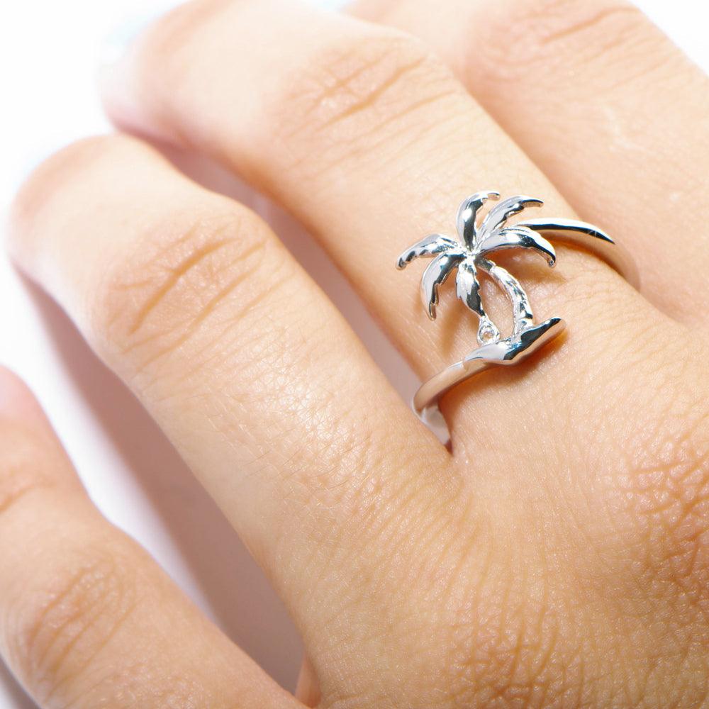 Beachside Palm Tree Ring Ring Island by Koa Nani 