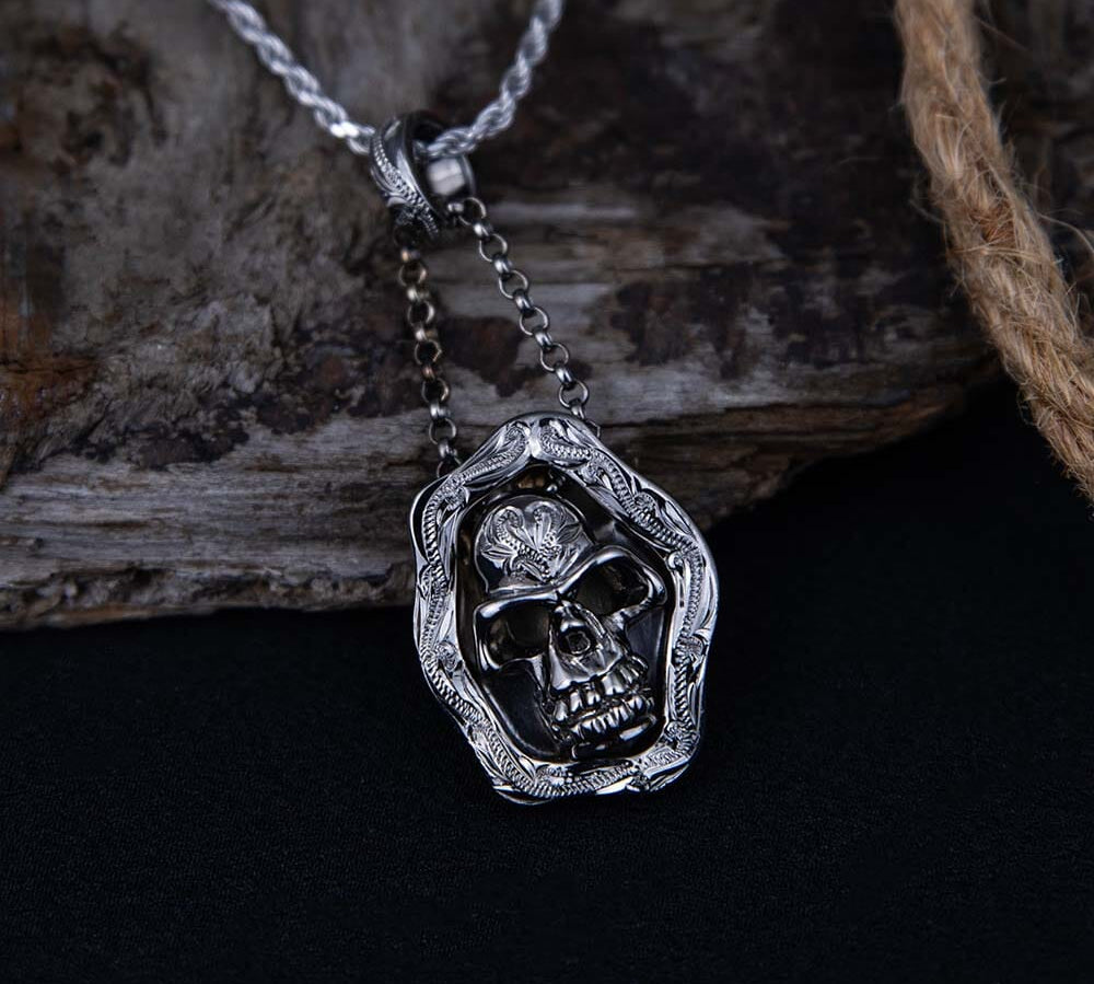 Black Chained Skull Pendant Pendant Island by Koa Nani 