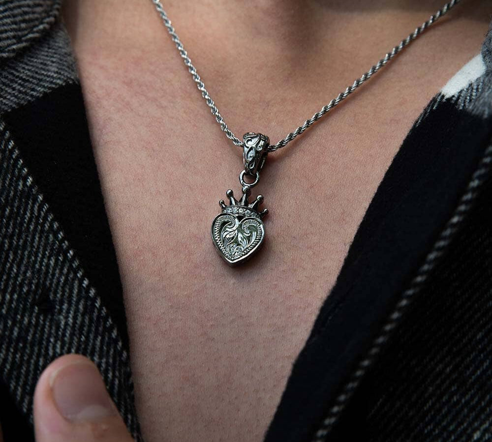 Black Queen's Heart Pendant Pendant Island by Koa Nani 