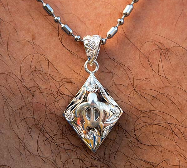 Engraved Honu Rhombus Pendant Pendant Island by Koa Nani 