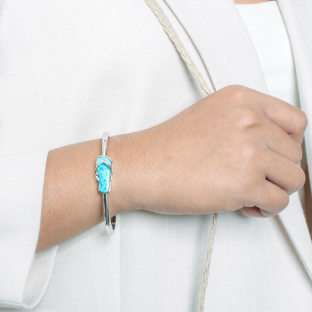 Larimar Beach Slipper Bangle Bangle Island by Koa Nani 