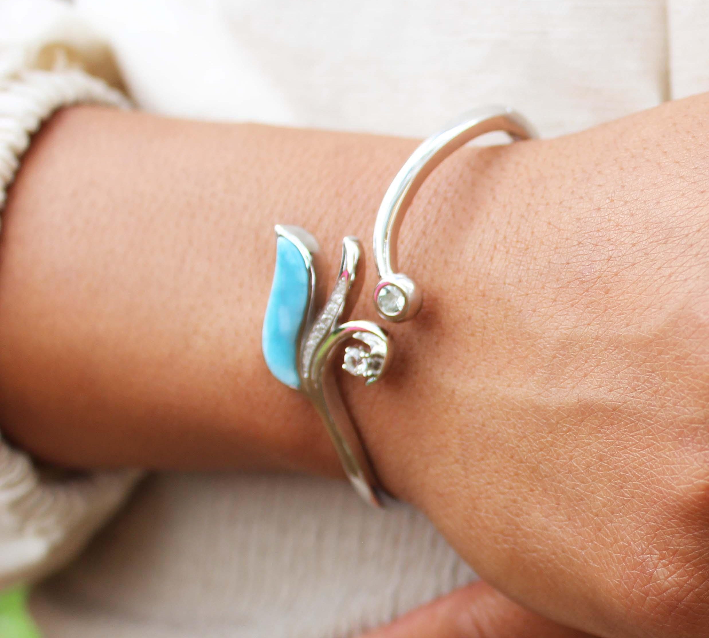 Larimar Fleur Bangle Bangle Island by Koa Nani 