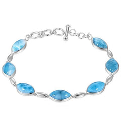 The picture shows a 925 sterling silver larimar mandorla bracelet.