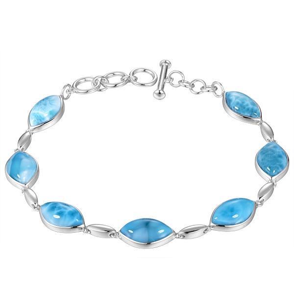 The picture shows a 925 sterling silver larimar mandorla bracelet.