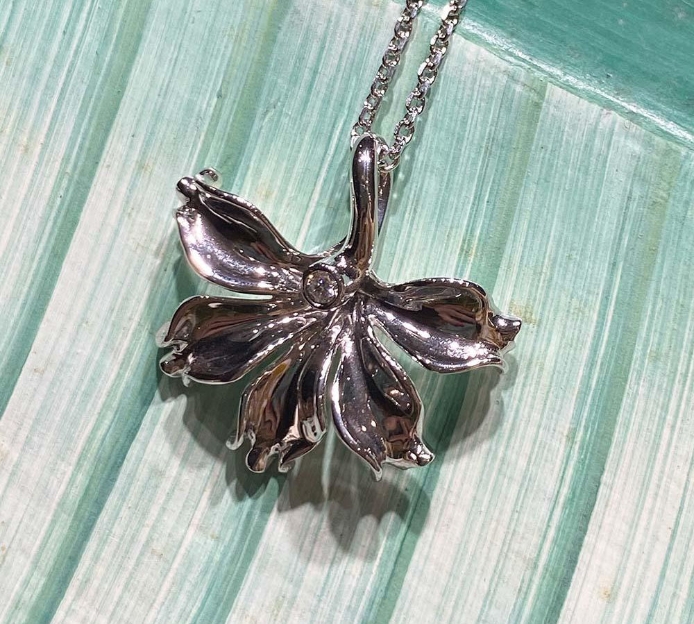 Naupaka Flower Pendant Pendant Island by Koa Nani 