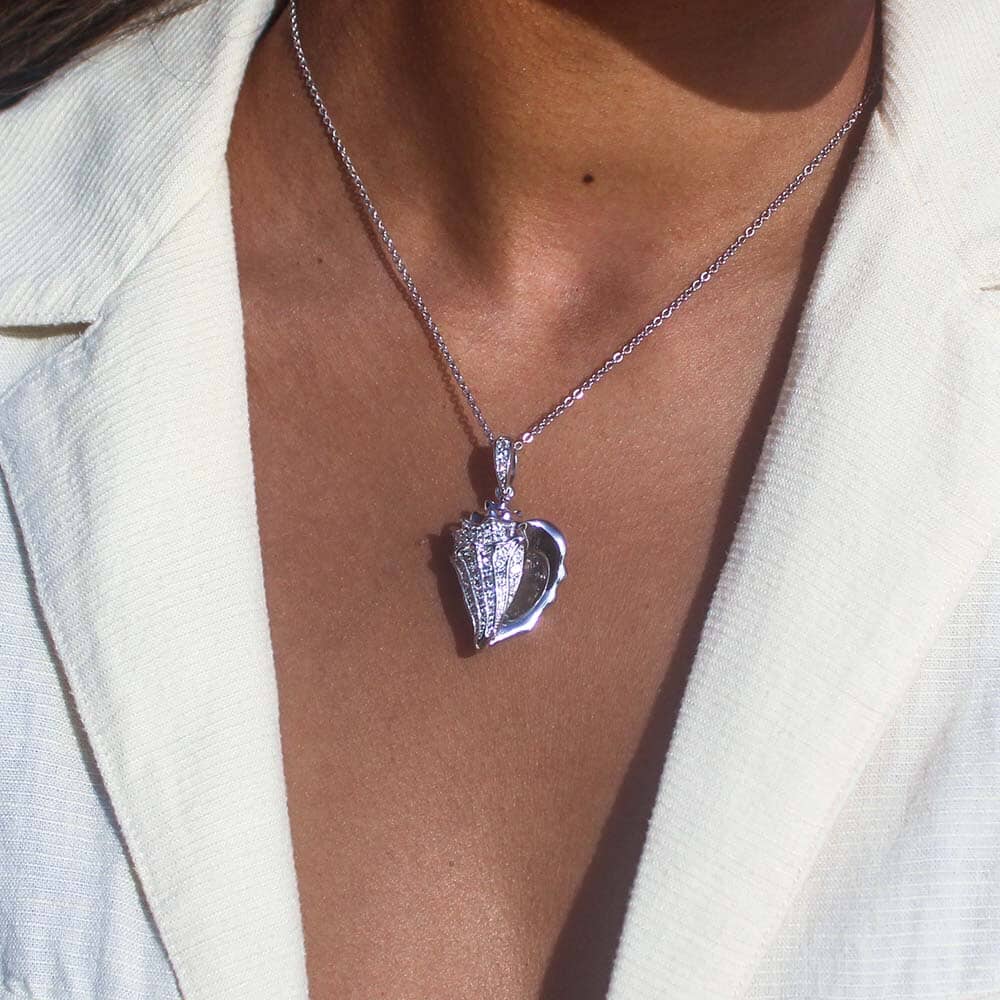 Pavé Mighty King Conch Shell Pendant Pendant Island by Koa Nani 