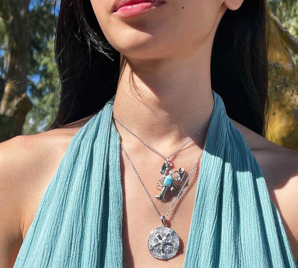 Pavé Sand Dollar Pendant (Medium) Pendant Island by Koa Nani 