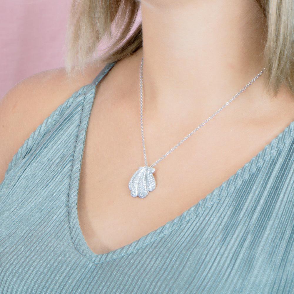 Pavé Sunrise Seashell Pendant Pendant Island by Koa Nani 