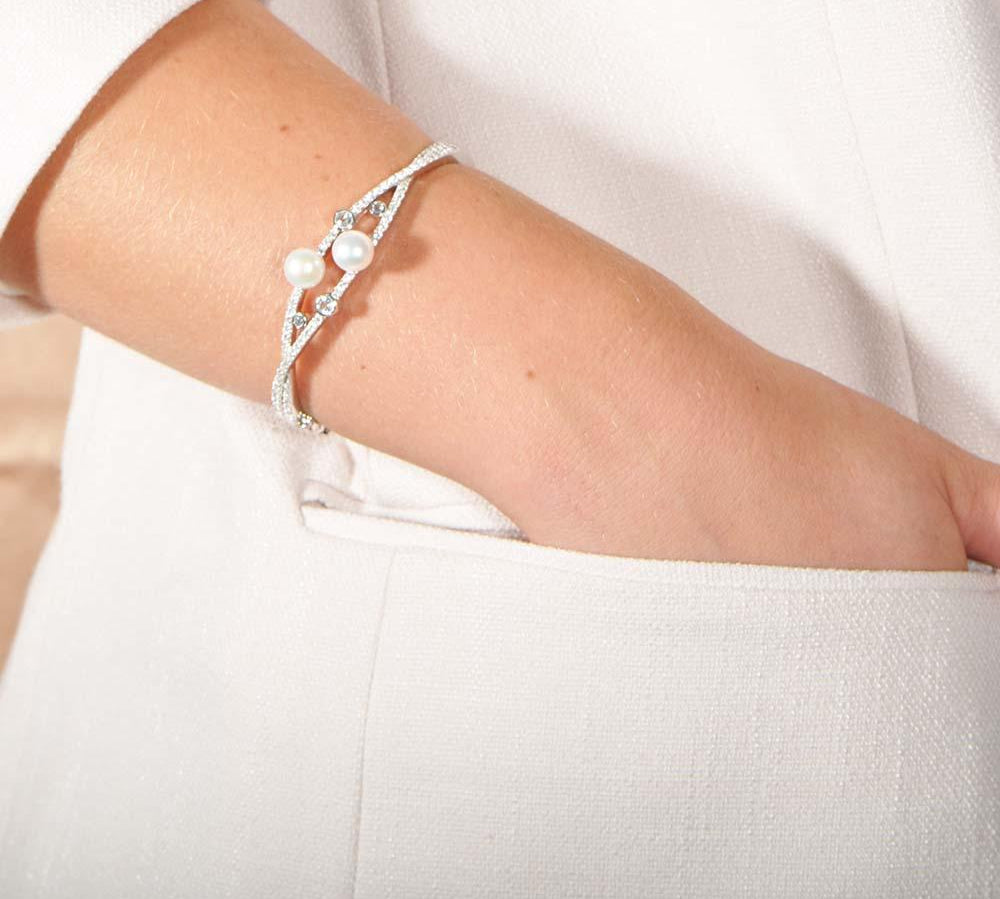 Pearl Crossed Paths Bangle Bangle Island by Koa Nani 