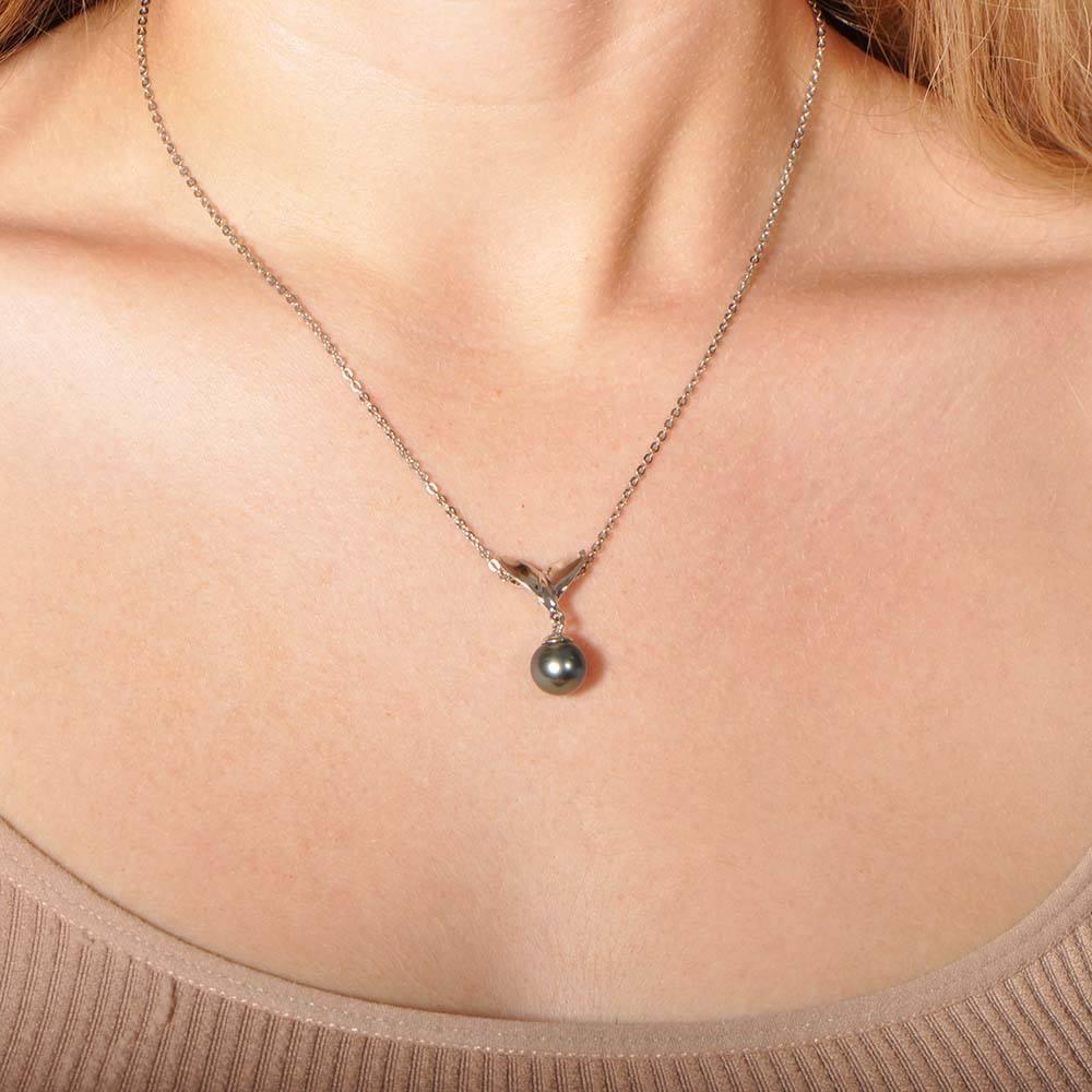Pearl Flippers Pendant Pendant Island by Koa Nani 