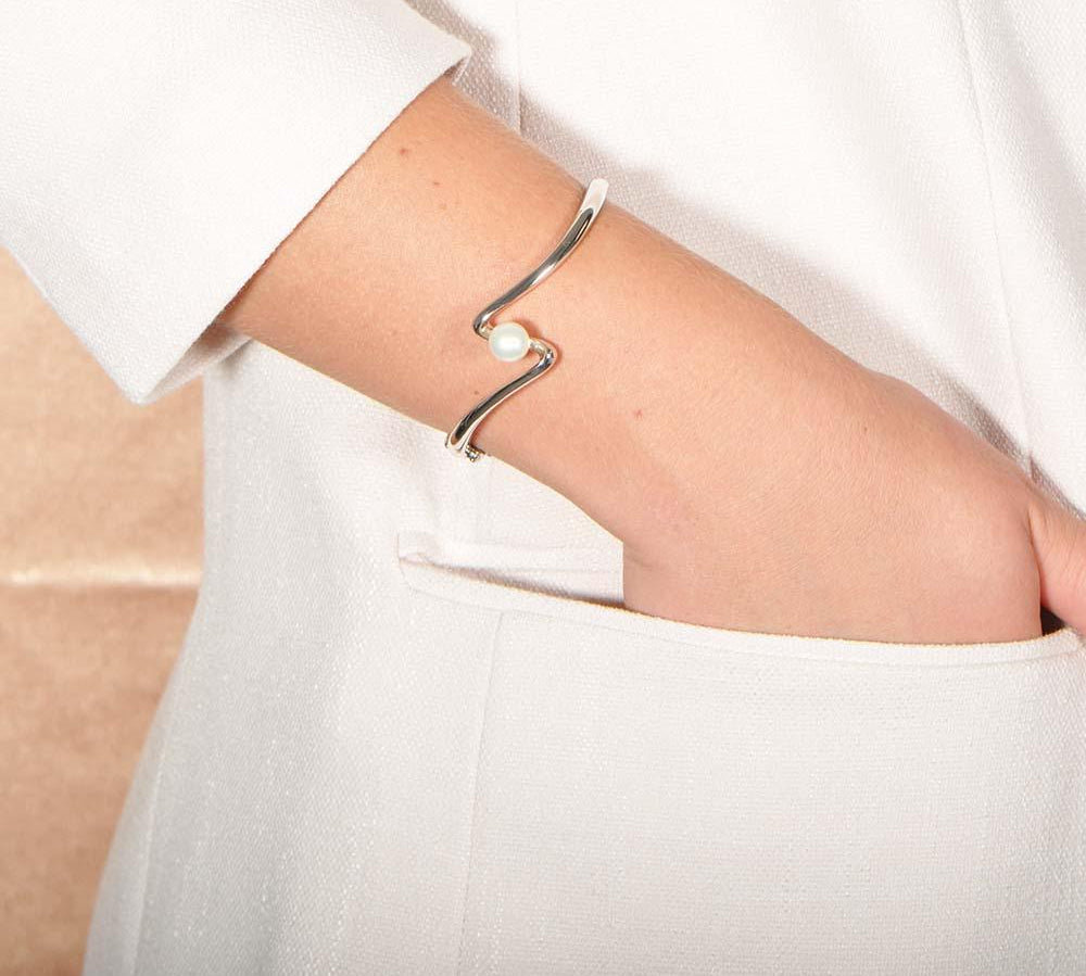 Pearl Life’s Path Bangle Bangle Island by Koa Nani 
