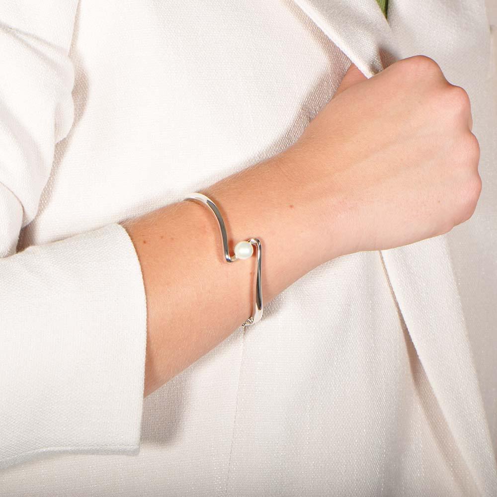 Pearl Life’s Path Bangle Bangle Island by Koa Nani 