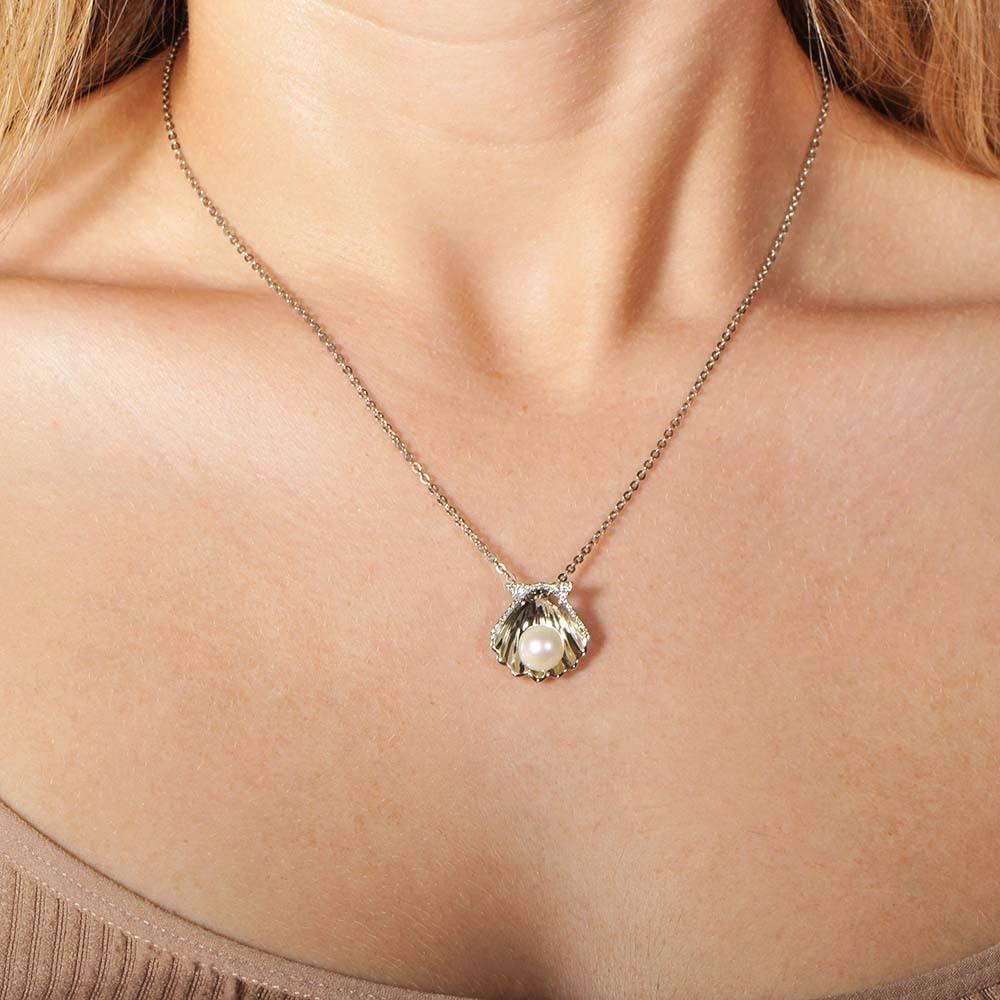 Pearl Oyster Shell Pendant Pendant Island by Koa Nani 