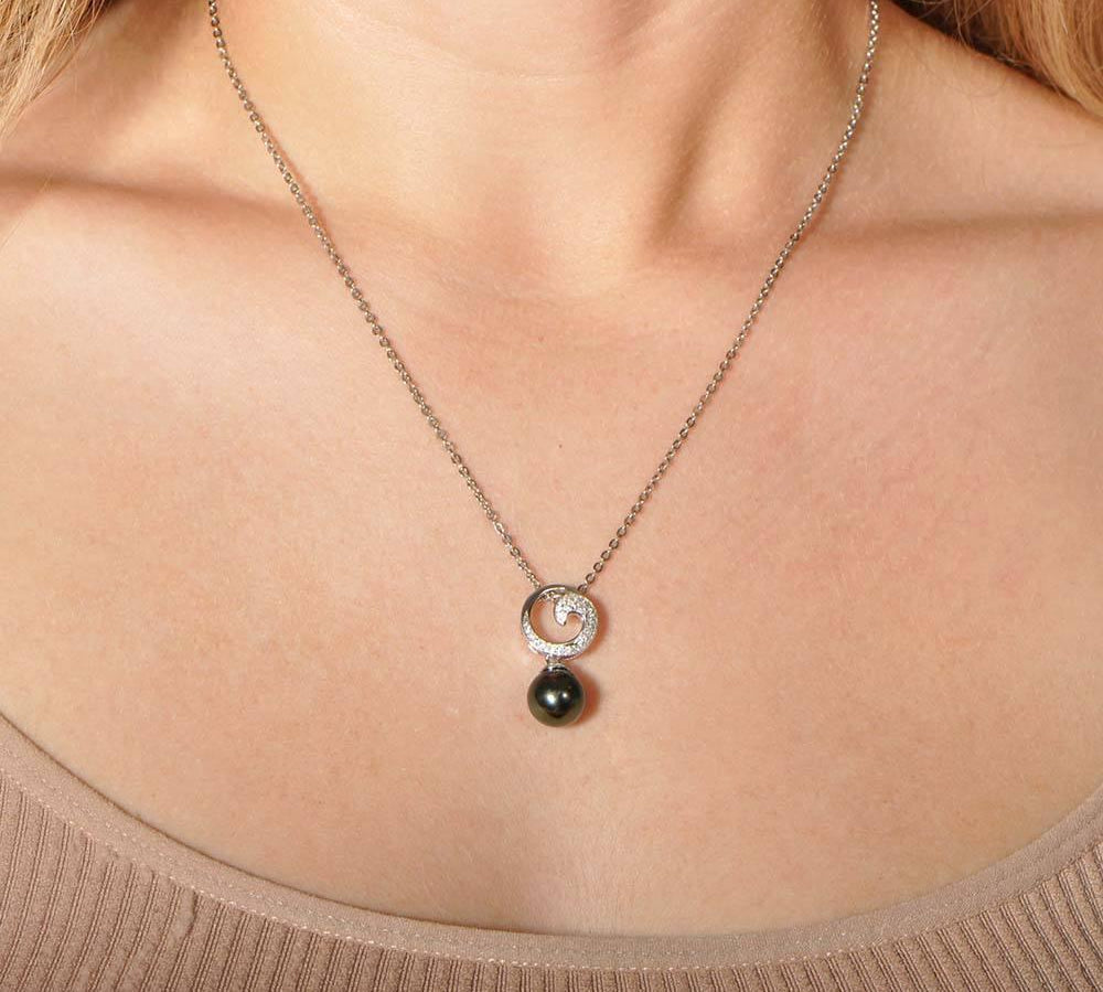 Pearl Pavé Wave Pendant Pendant Island by Koa Nani 