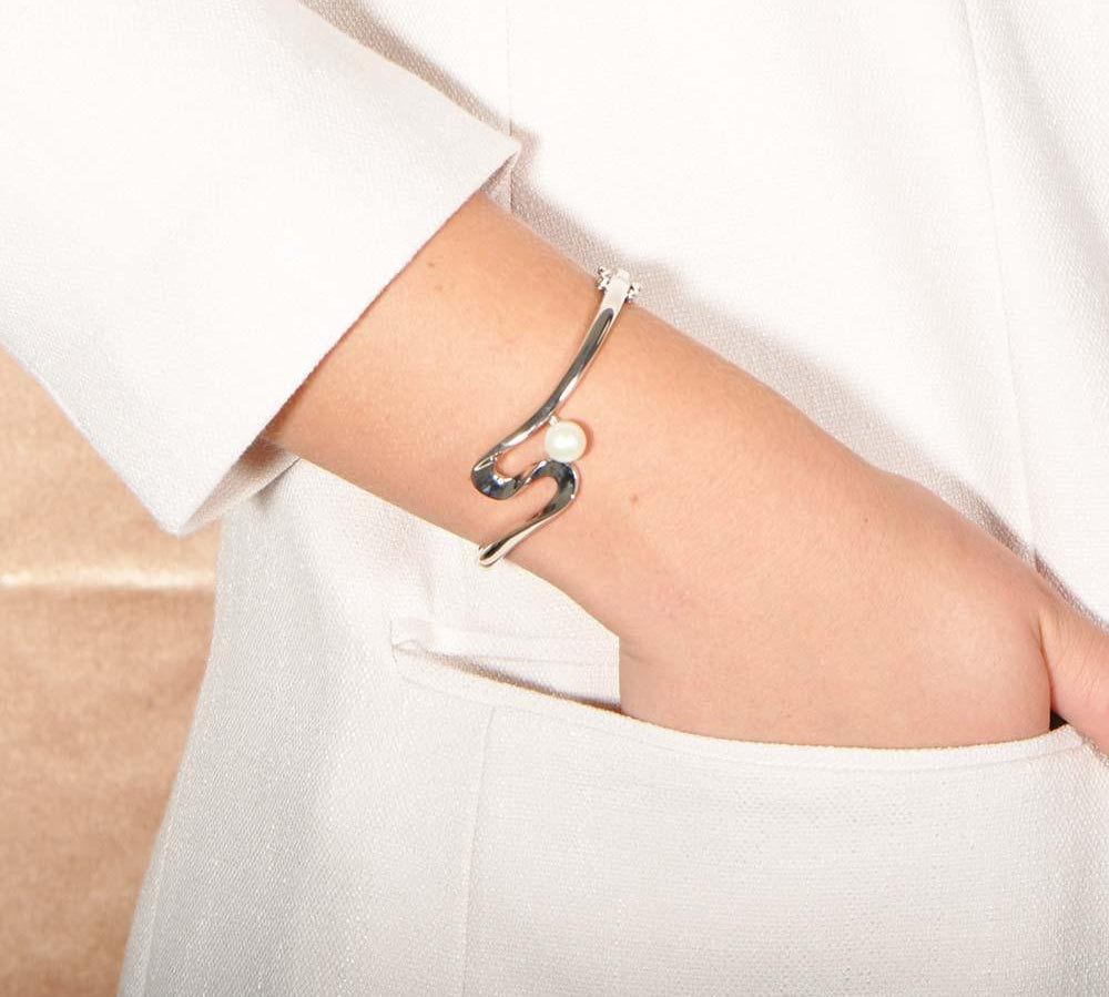 Pearl Ribbon Bangle Bangle Island by Koa Nani 
