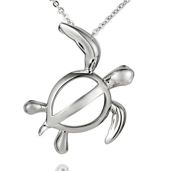 The picture shows a 925 sterling silver Polynesian sea turtle pendant.