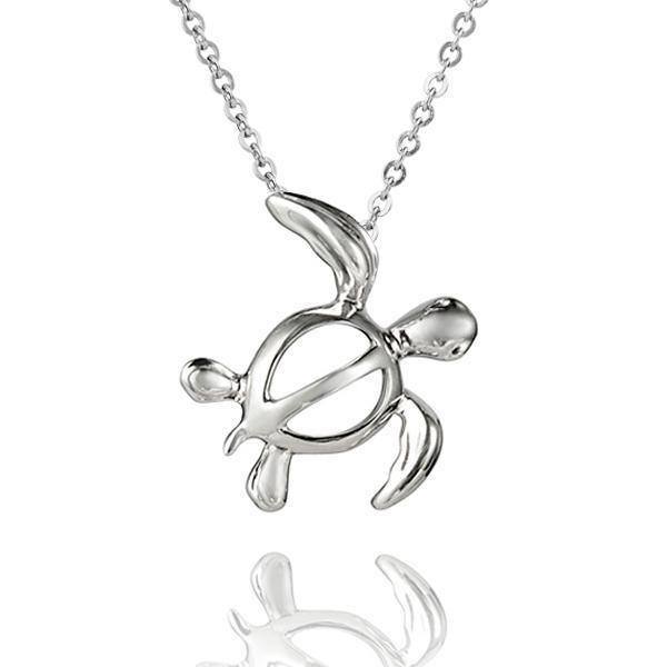 The picture shows a 925 sterling silver Polynesian sea turtle pendant.