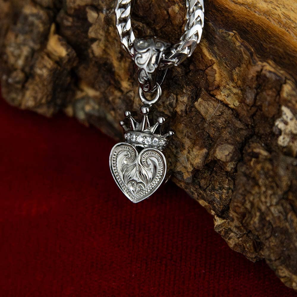 Queen's Heart Pendant Pendant Island by Koa Nani 