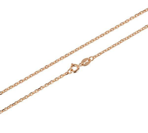 In this photo there is a rose gold rolo chain.