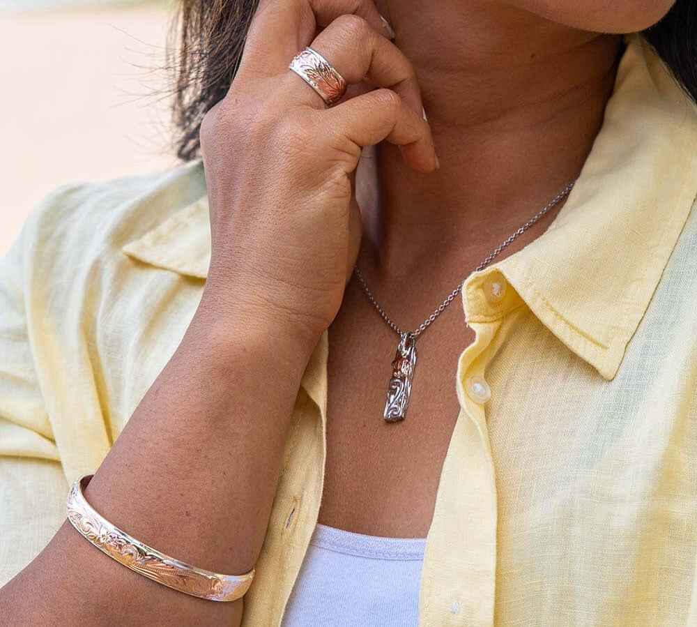Two-Tone Honu Bar Pendant Pendant Island by Koa Nani 